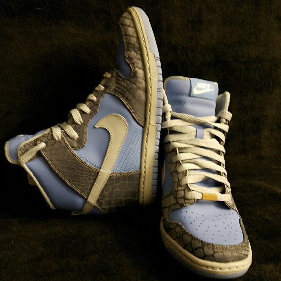 Nikeid  custom shoes - Picture 3 of 4
